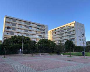 Vista exterior de Pis en venda en  Sevilla Capital amb Aire condicionat i Terrassa