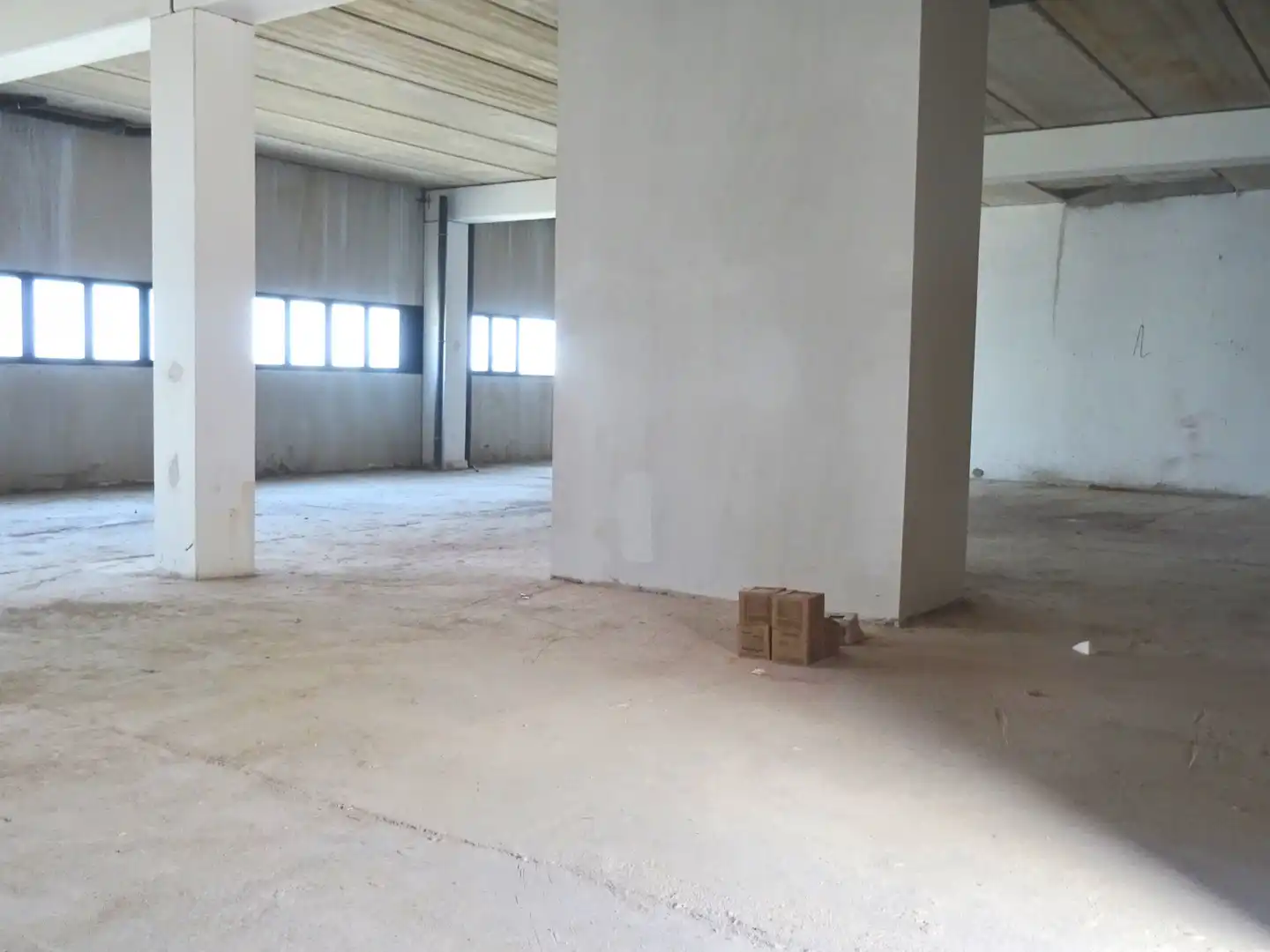 Gewerbefläche zur Miete in San Isidro Labrador, imagen 2