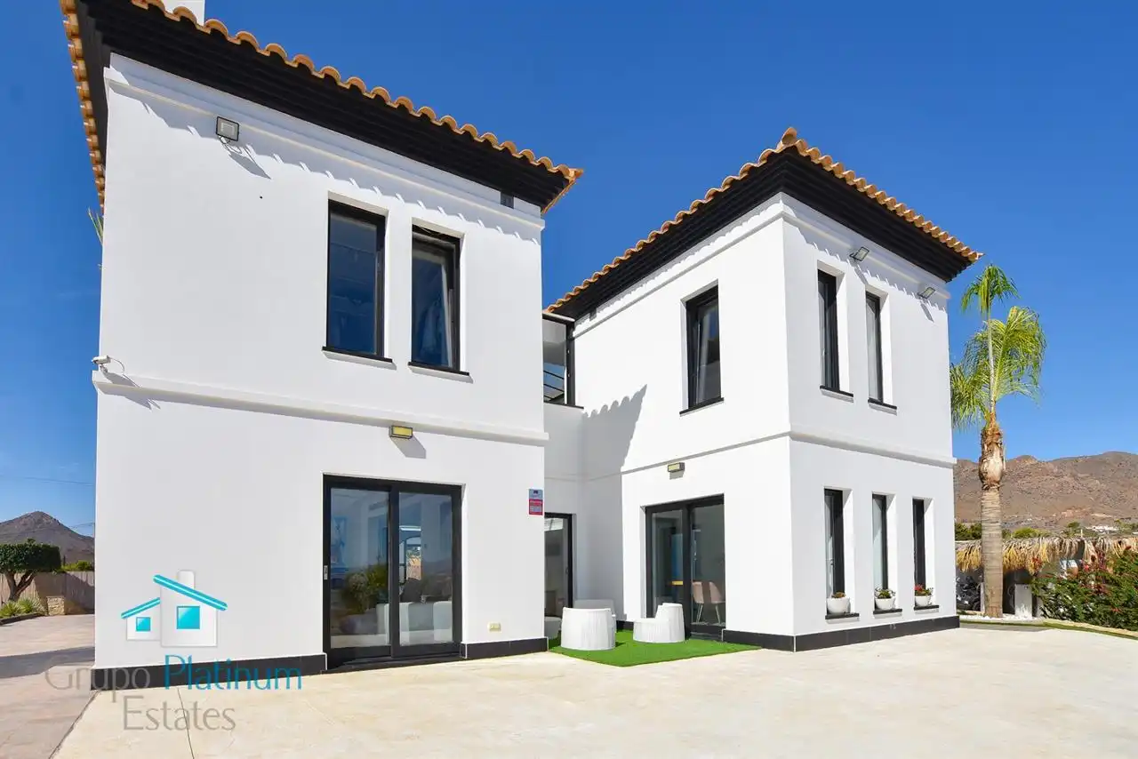 Detached house with garden for sale in San Juan de los Terreros, imagen 29