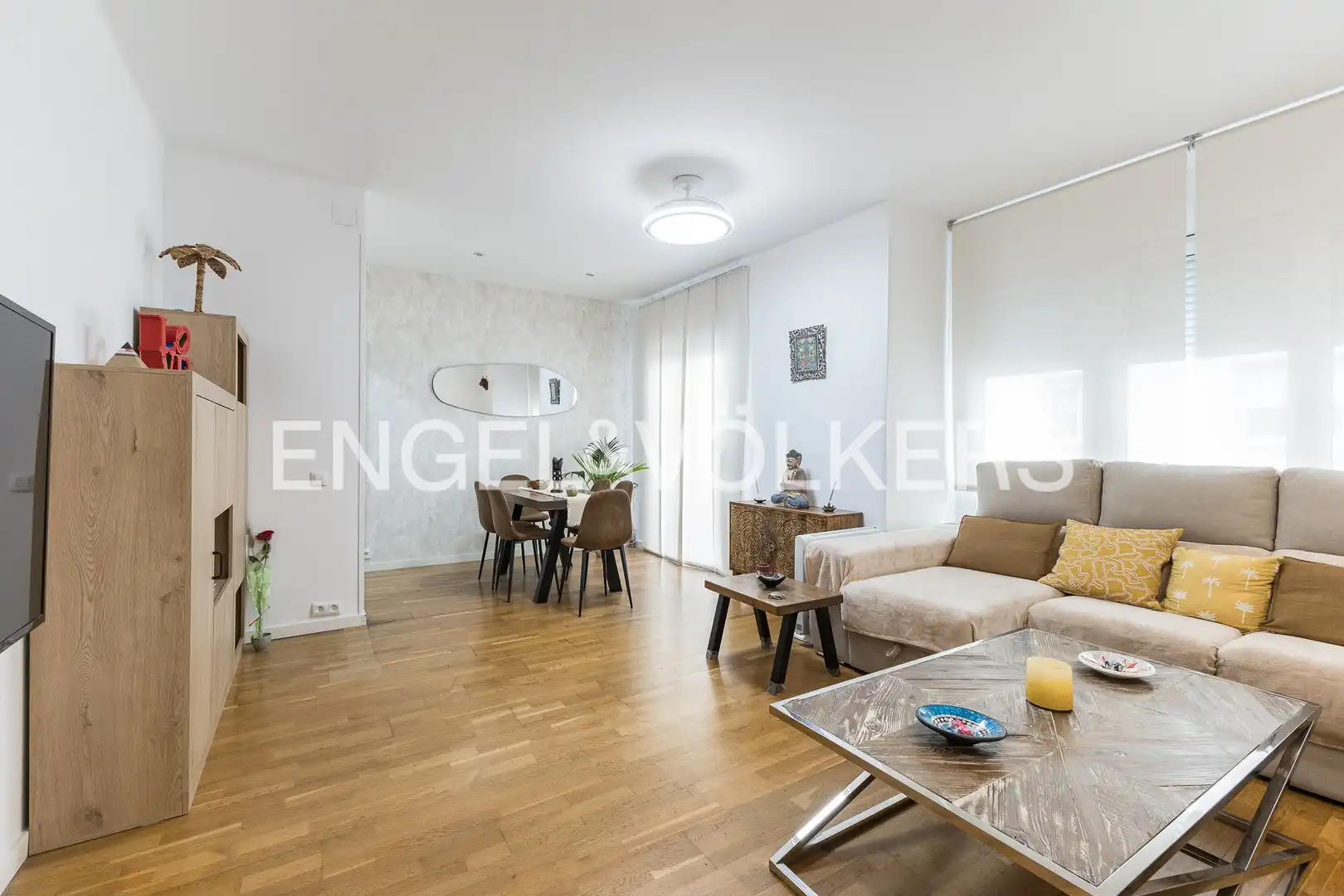 Sala de estar de Piso en venta en  Barcelona Capital con Aire acondicionado, Calefacción y Balcón