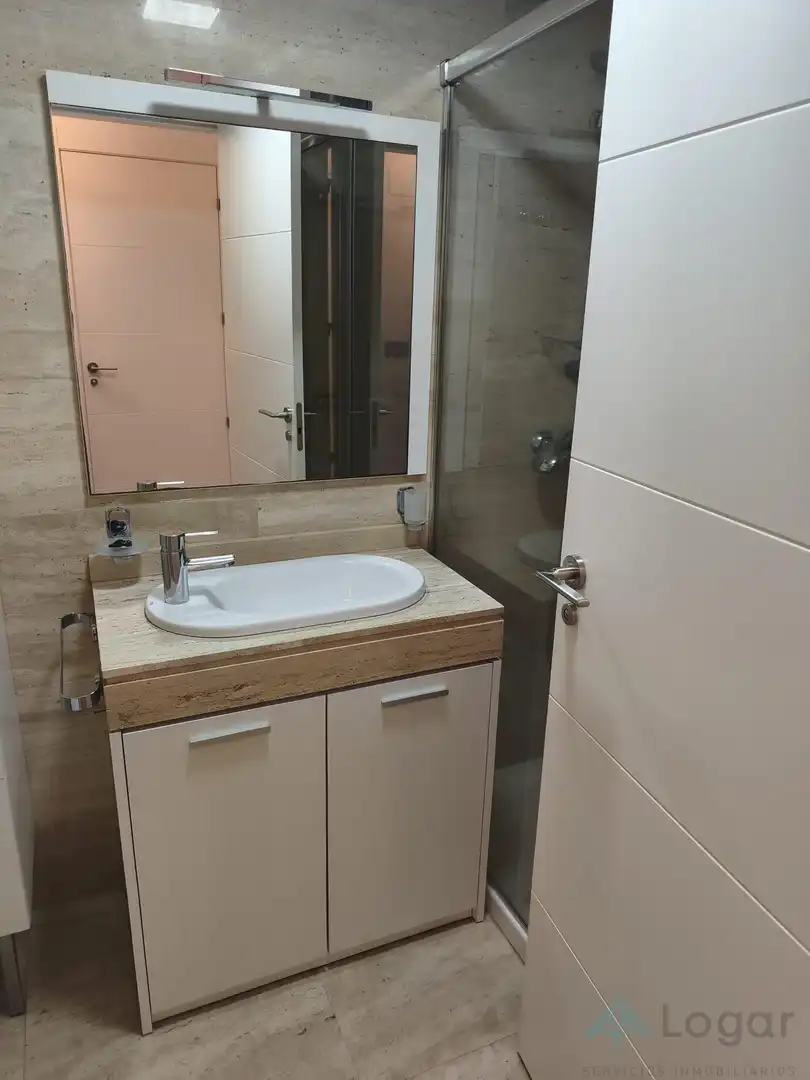 Bathroom of Flat for rent in Murcia  with Air Conditioner, Heating and Terrace
