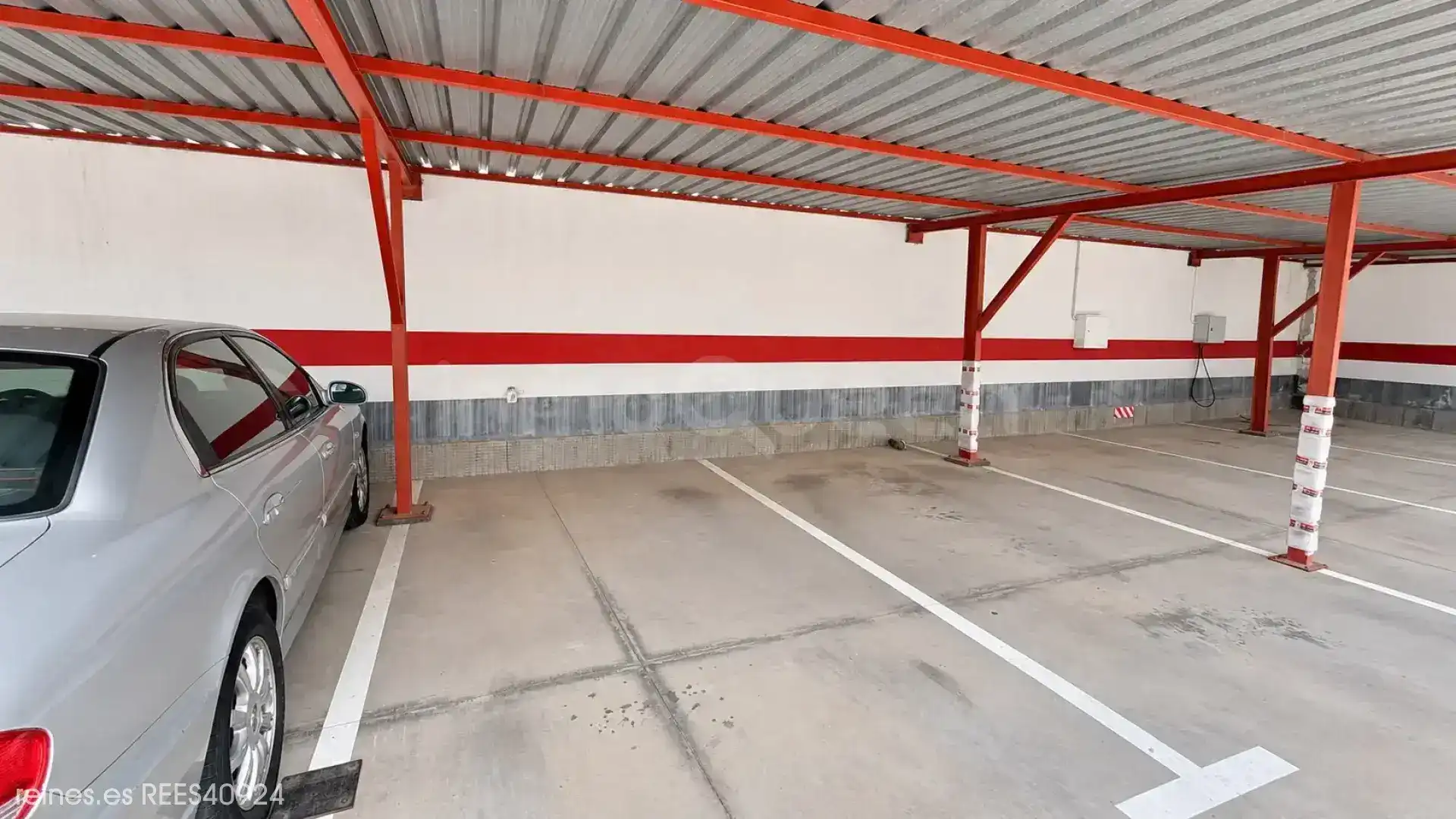 Aparcament de Local en venda en Zaragoza