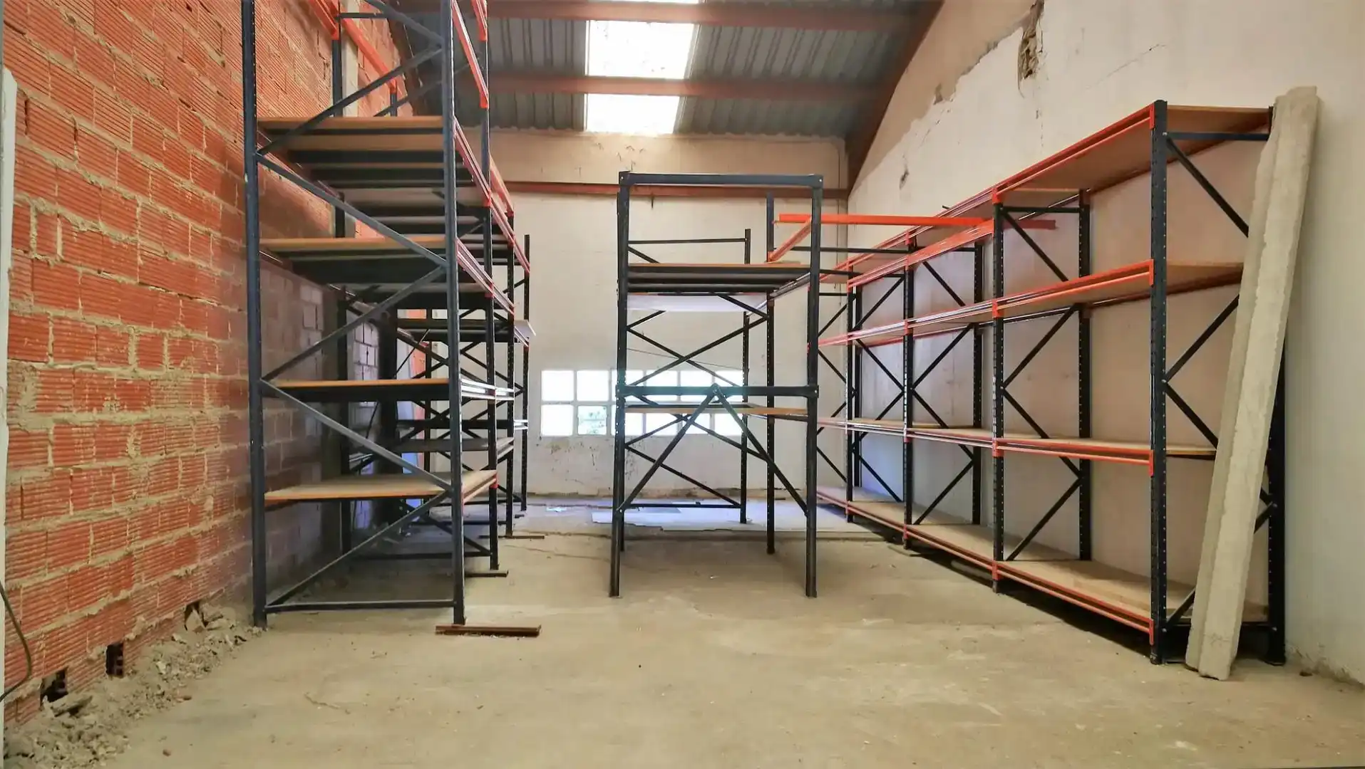 Industrial buildings for rent in Calle de Negrals a Paralela, La Pedrera - Vessanes