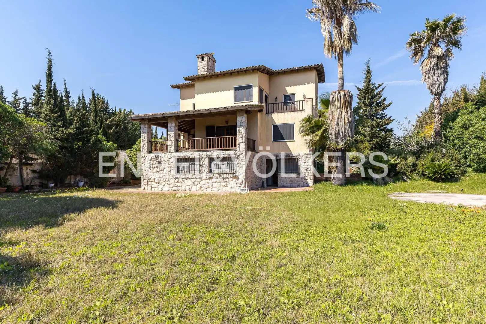 Houses for sale in Vilanova i la Geltrú  with Heating, Private garden and Terrace