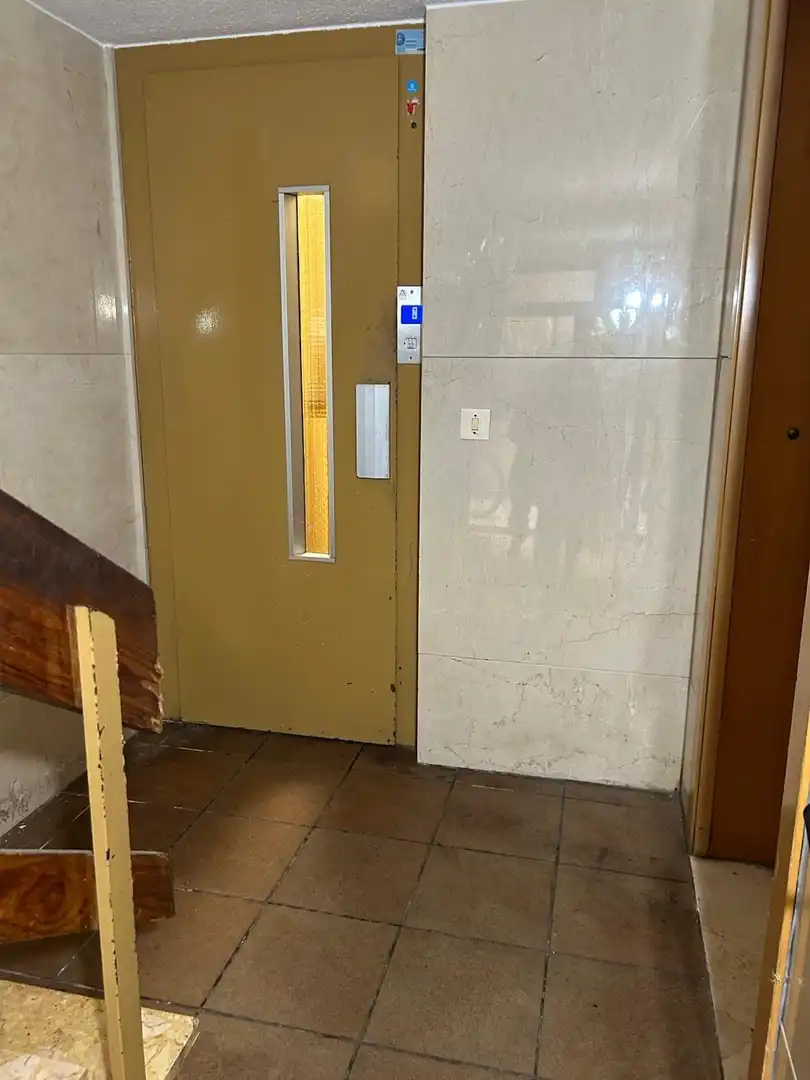 Residencial amb ascensor en venda a Casc Urbà, imagen 32