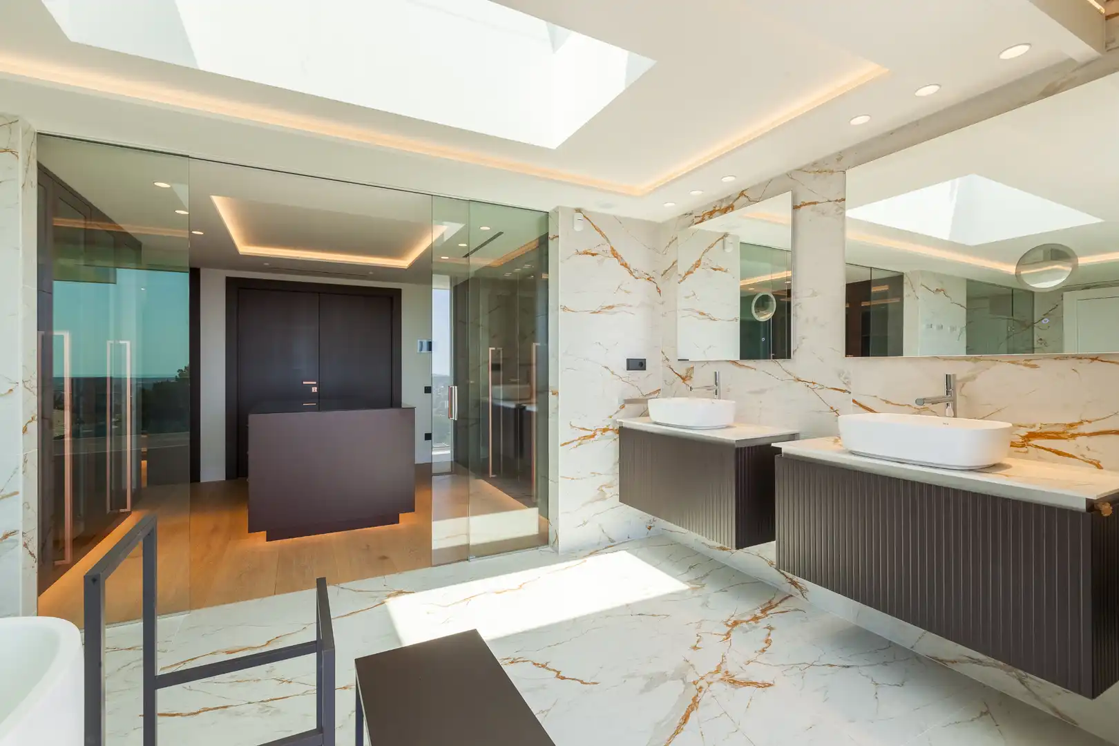 Bathroom of Houses for sale in Barcelona  with Air Conditioner, Heating and Private garden
