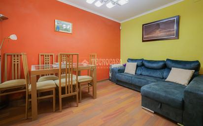 Living room of Flat for sale in  Barcelona Capital  with Air Conditioner