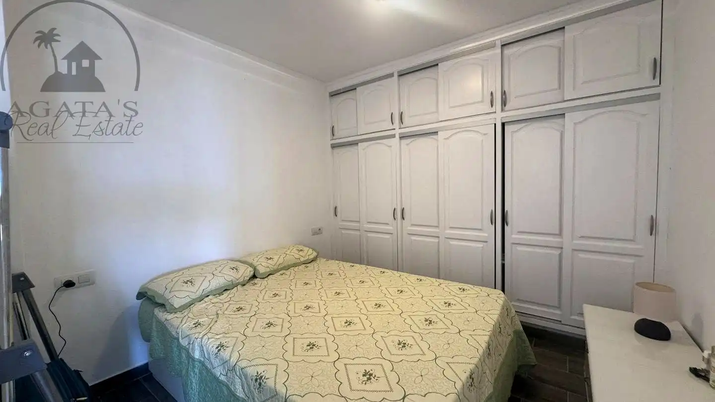 Habitación de Apartamento en venta en Icod de los Vinos con Terraza y Balcón