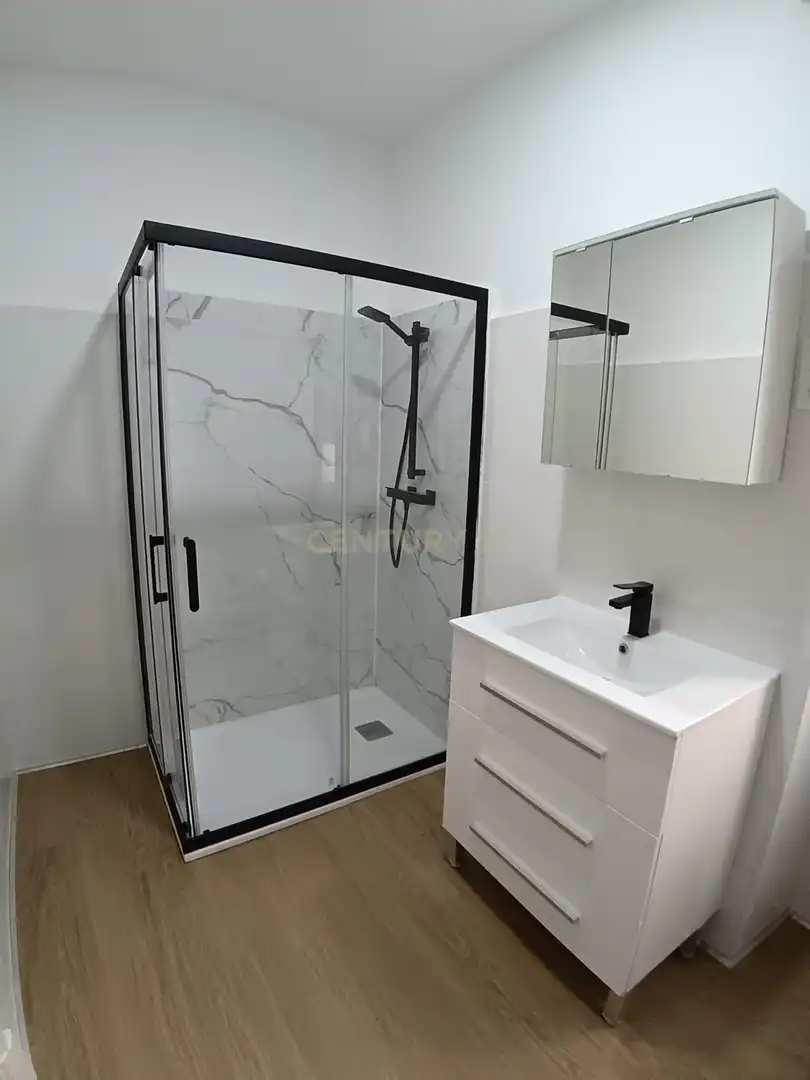 Bathroom of Flat for rent in Oñati, Gipuzkoa