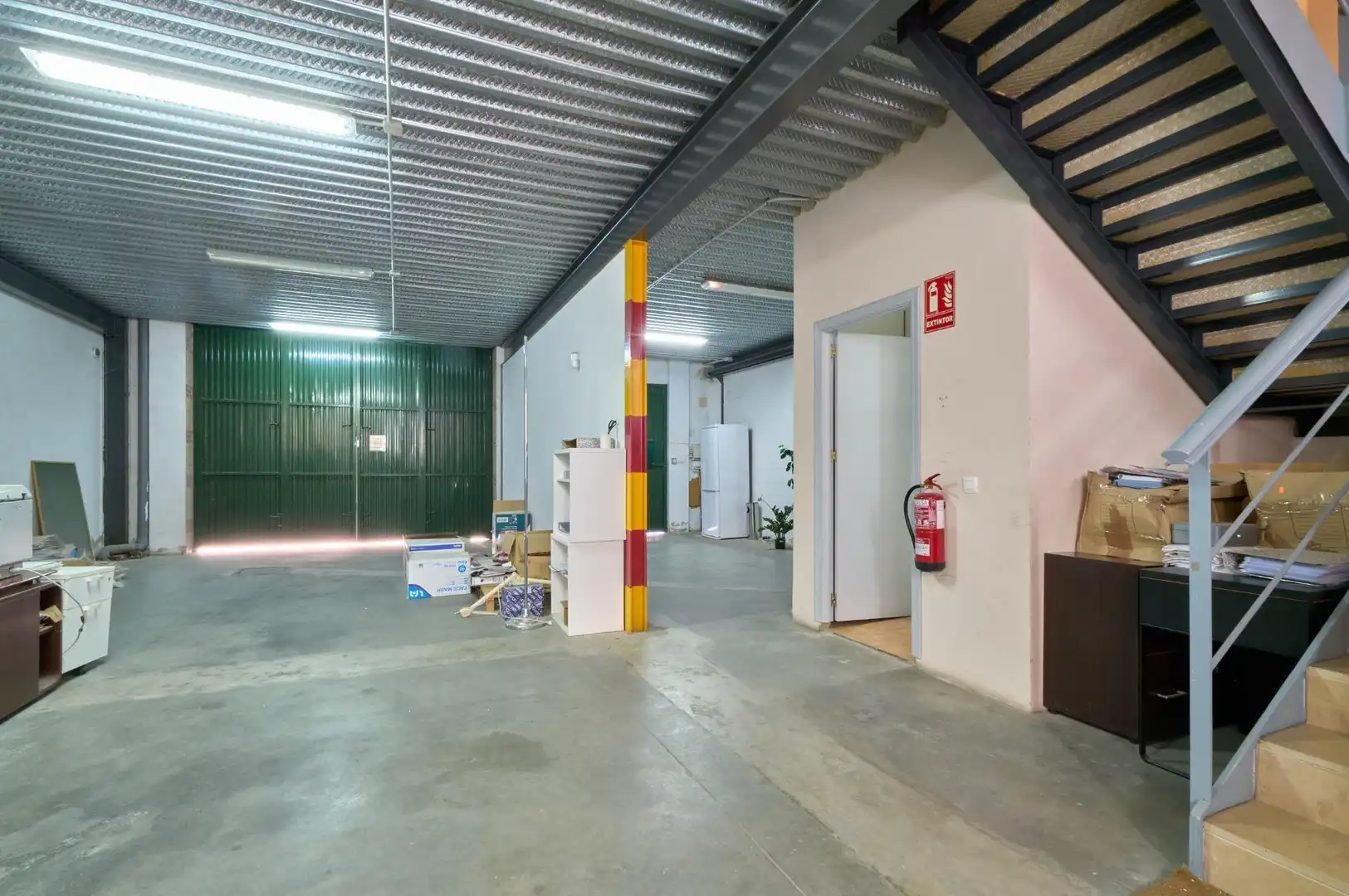 Nave industrial in vendita a Glorieta Don Antonio Páez Lobato (el Rey del Vinagre), imagen 18