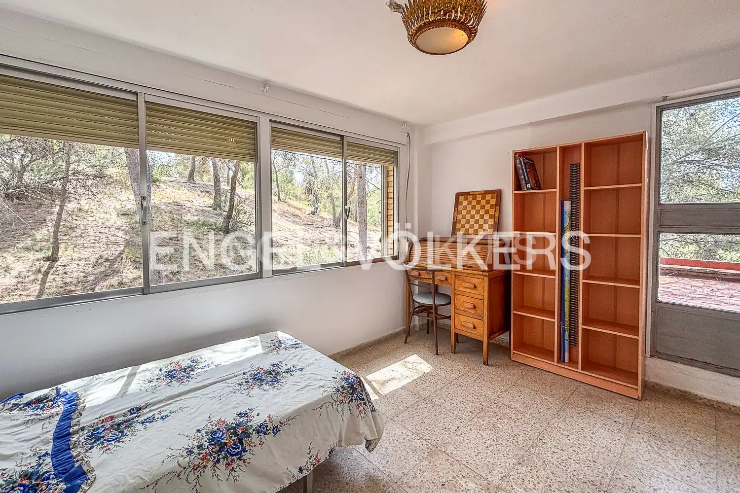 Bedroom of Houses for rent in Paterna  with Air Conditioner, Heating and Private garden