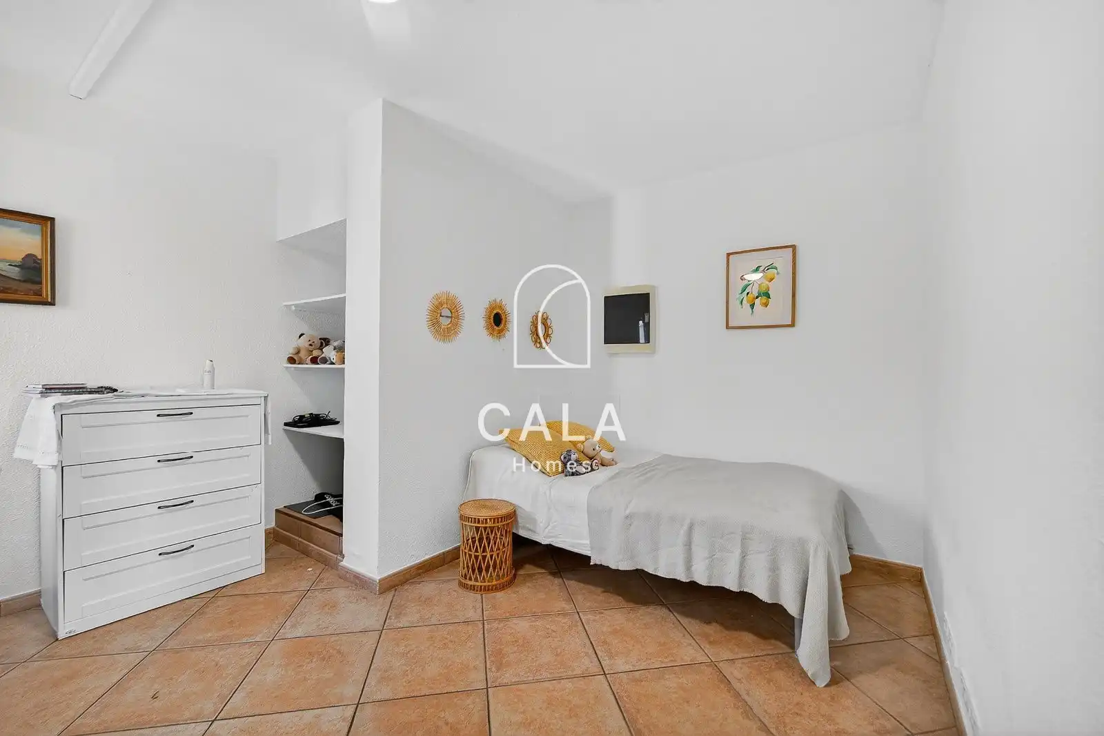 Dormitori de Casa o xalet en venda en Guía de Isora amb Aire condicionat, Calefacció i Jardí privat