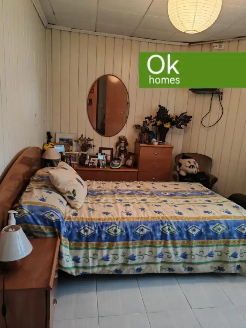 Bedroom of Detached homes for sale in Curtis  with Private garden, Swimming Pool and Furnished