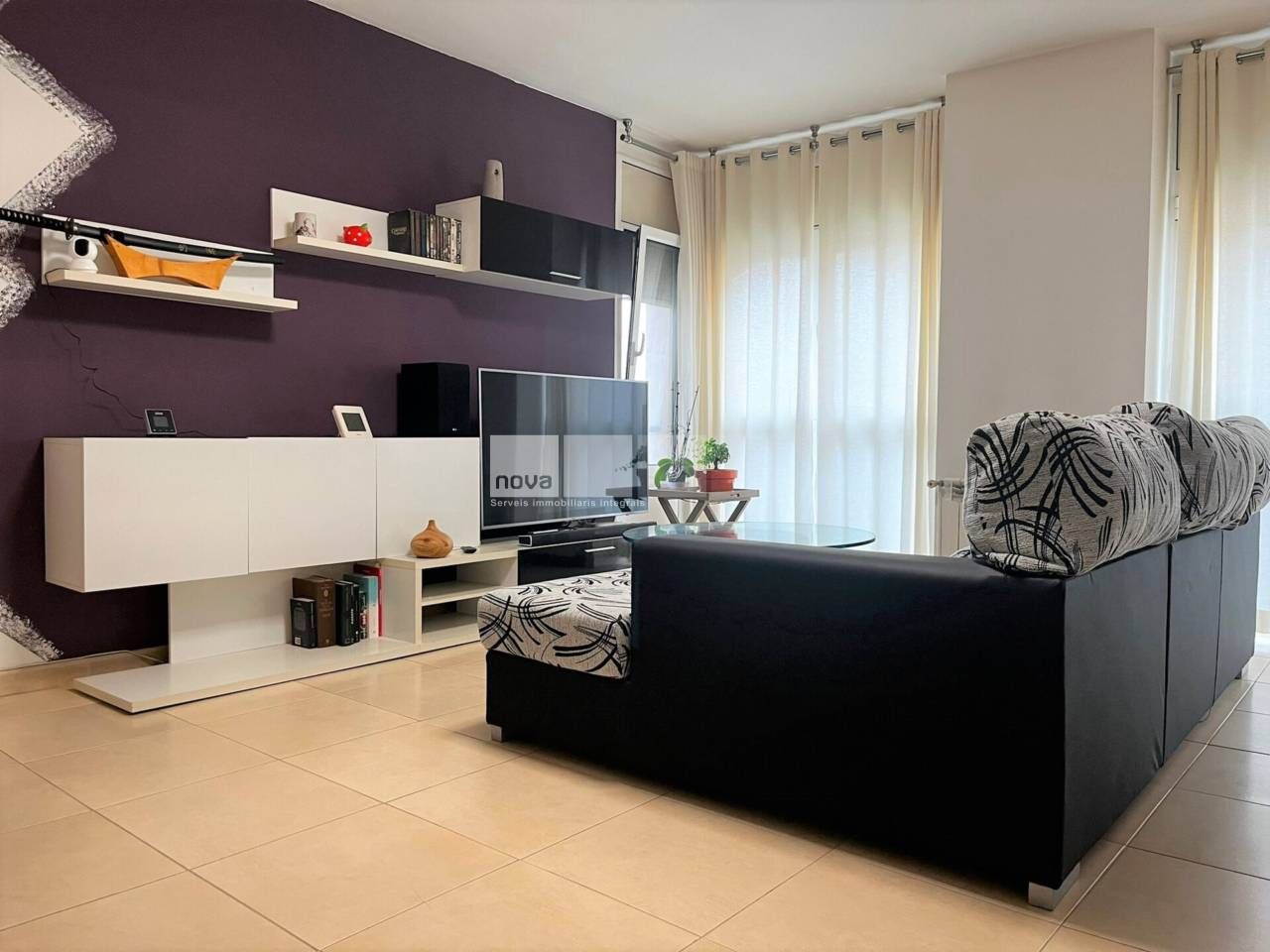 Sala d'estar de Pis en venda en Tona amb Calefacció i Traster