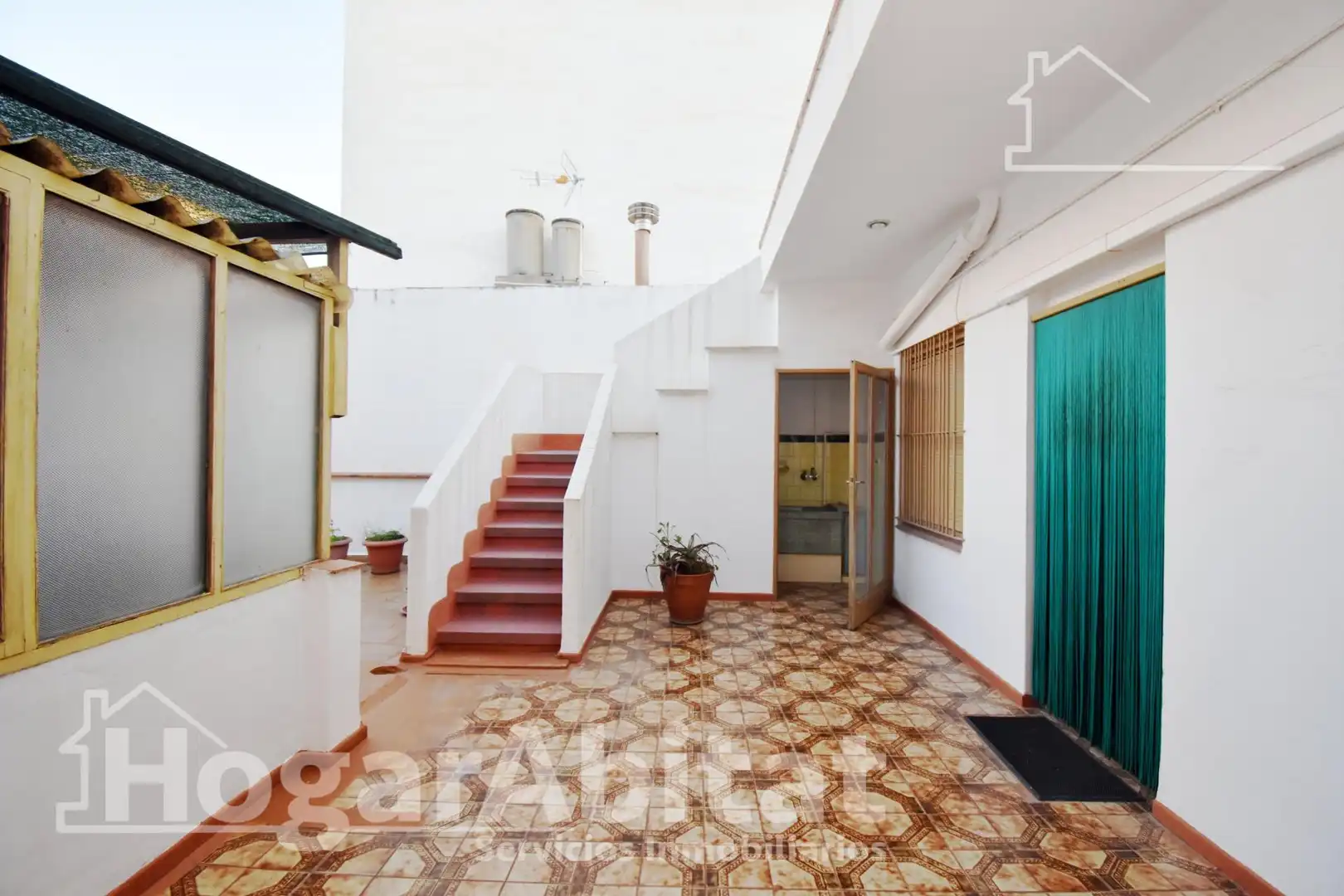 Vista exterior de Casa o xalet en venda en Almazora / Almassora amb Aire condicionat, Calefacció i Terrassa