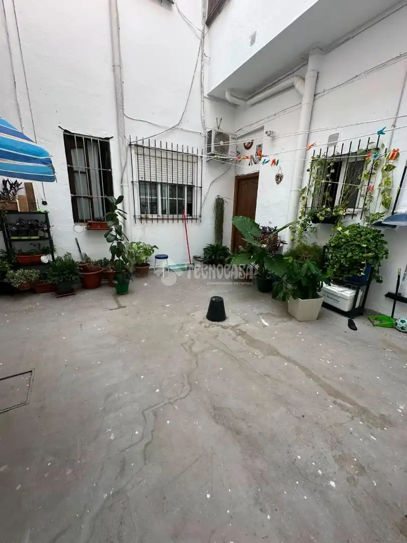 Jardín de Piso en venta en Sevilla con Amueblado