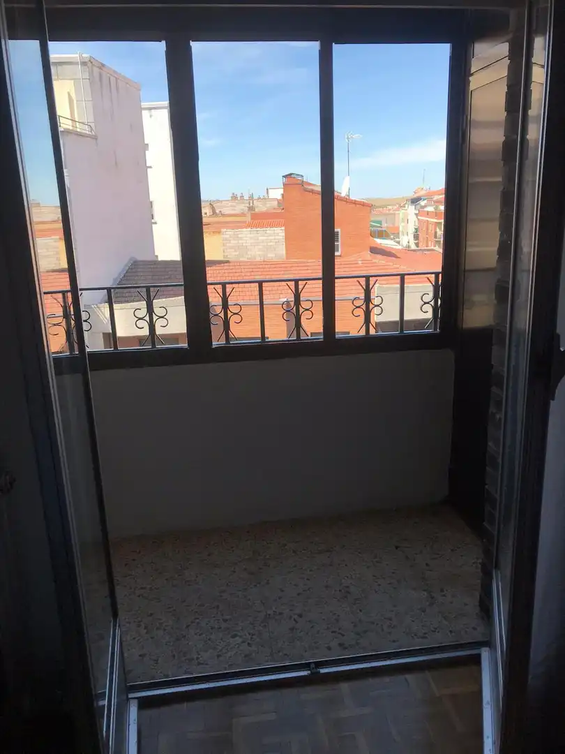 Pis de lloguer a N/A, Carmelitas