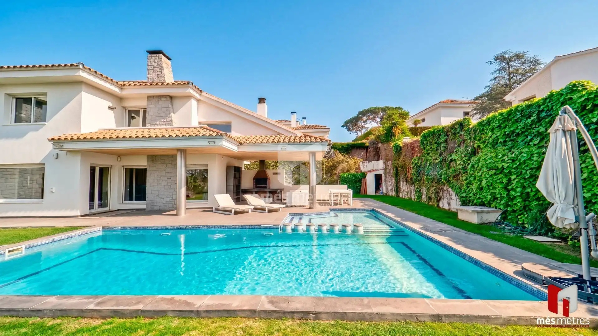 Casa amb piscina en venda a Alella, imagen 4