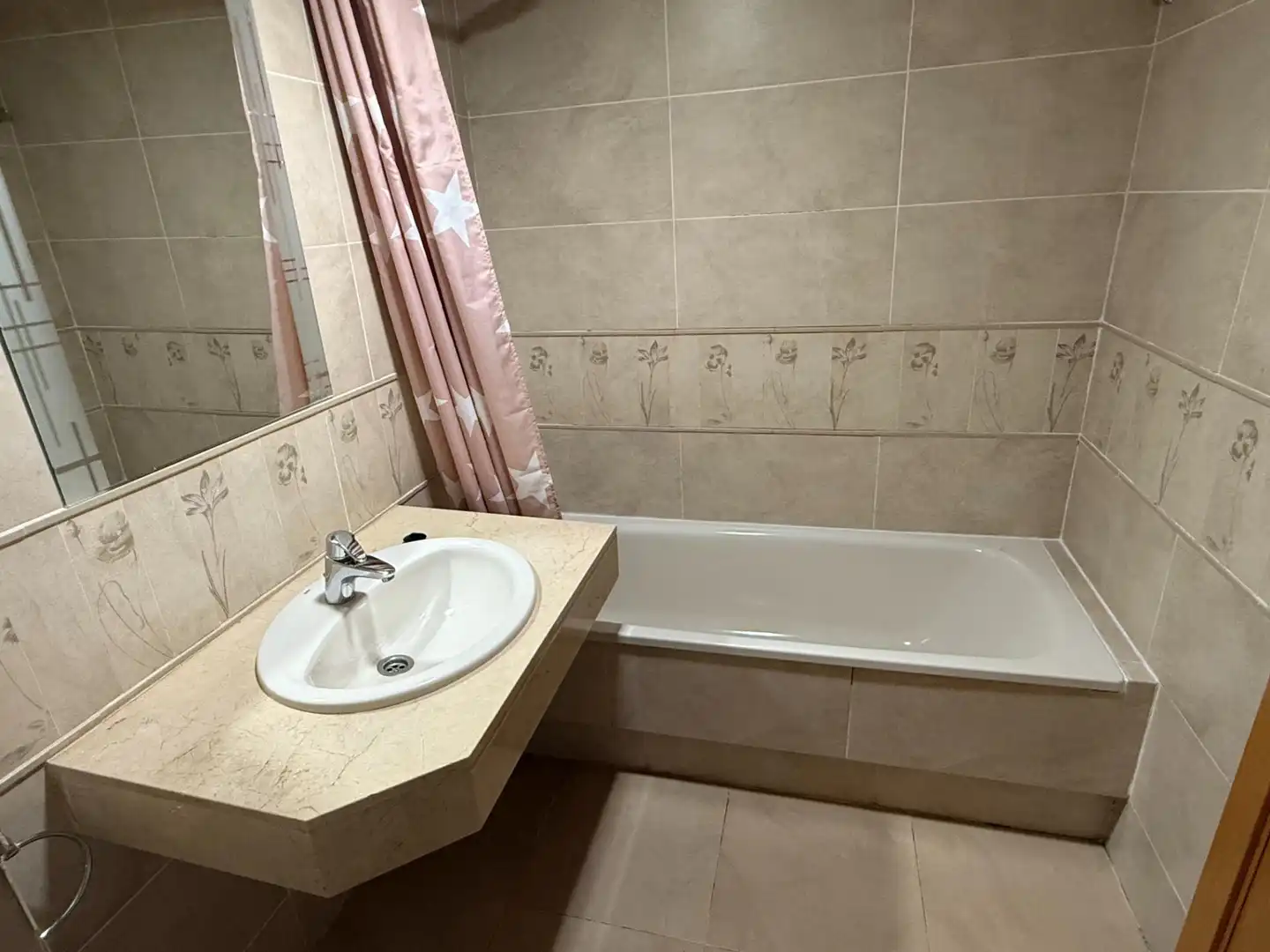 Bathroom of Flat for sale in Yebes  with Heating, Terrace and Storage room