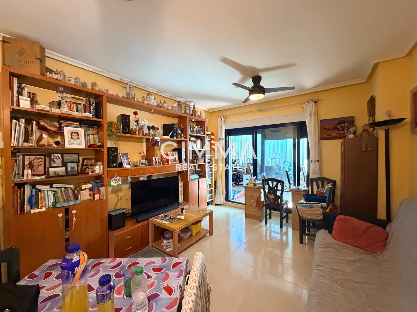 Wohnzimmer von Erdgeschoss zum Verkauf in Villajoyosa / La Vila Joiosa mit Privatgarten, Terrasse und Schwimmbad