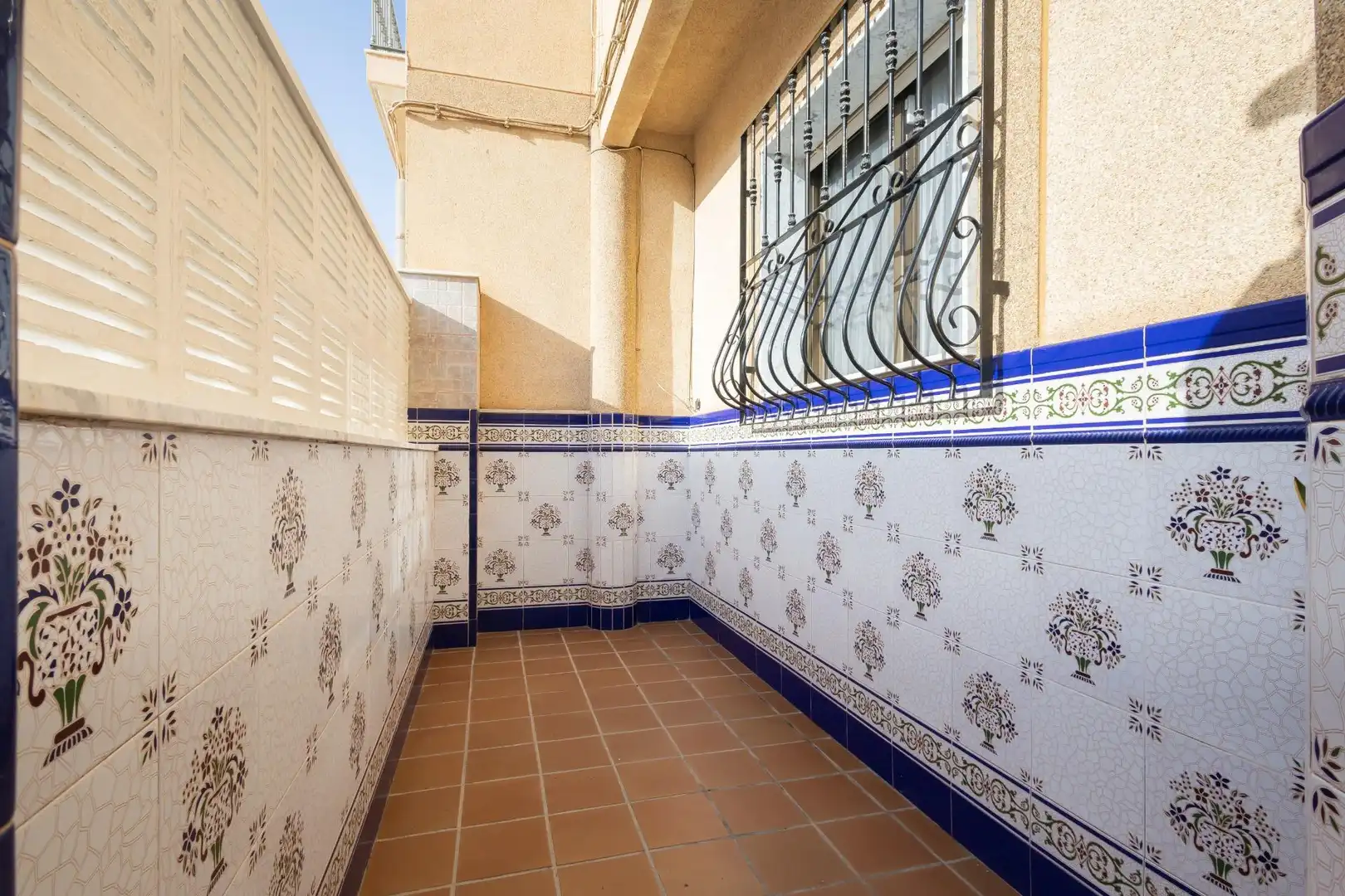 Terrassa de Casa adosada en venda en Roquetas de Mar amb Aire condicionat, Terrassa i Balcó