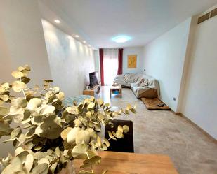Sala d'estar de Pis en venda en Calasparra amb Moblat