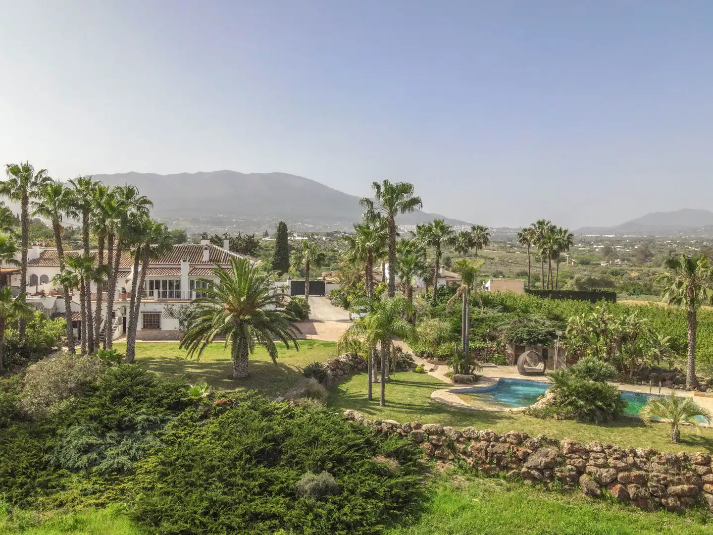 Casa amb piscina en venda a Camino de los Javieles