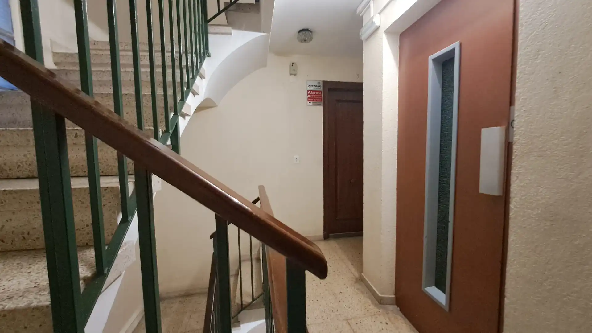 Wohnung zum Verkauf in Tarragona mit Klimaanlage und Ofen
