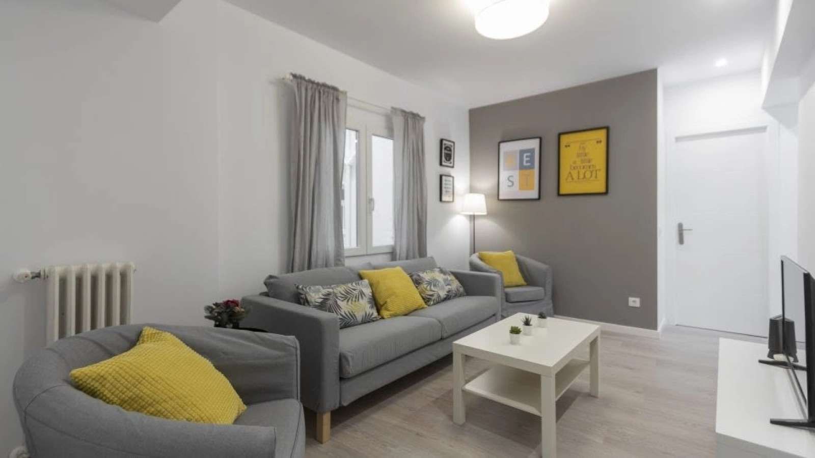 Sala d'estar de Apartament per a compartir en  Madrid Capital amb Aire condicionat, Calefacció i Terrassa