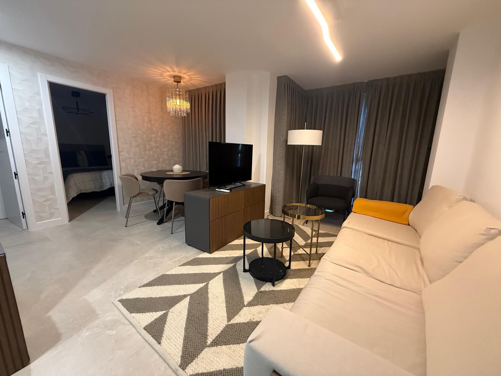 Sala de estar de Piso de alquiler en Linares con Aire acondicionado, Calefacción y Amueblado