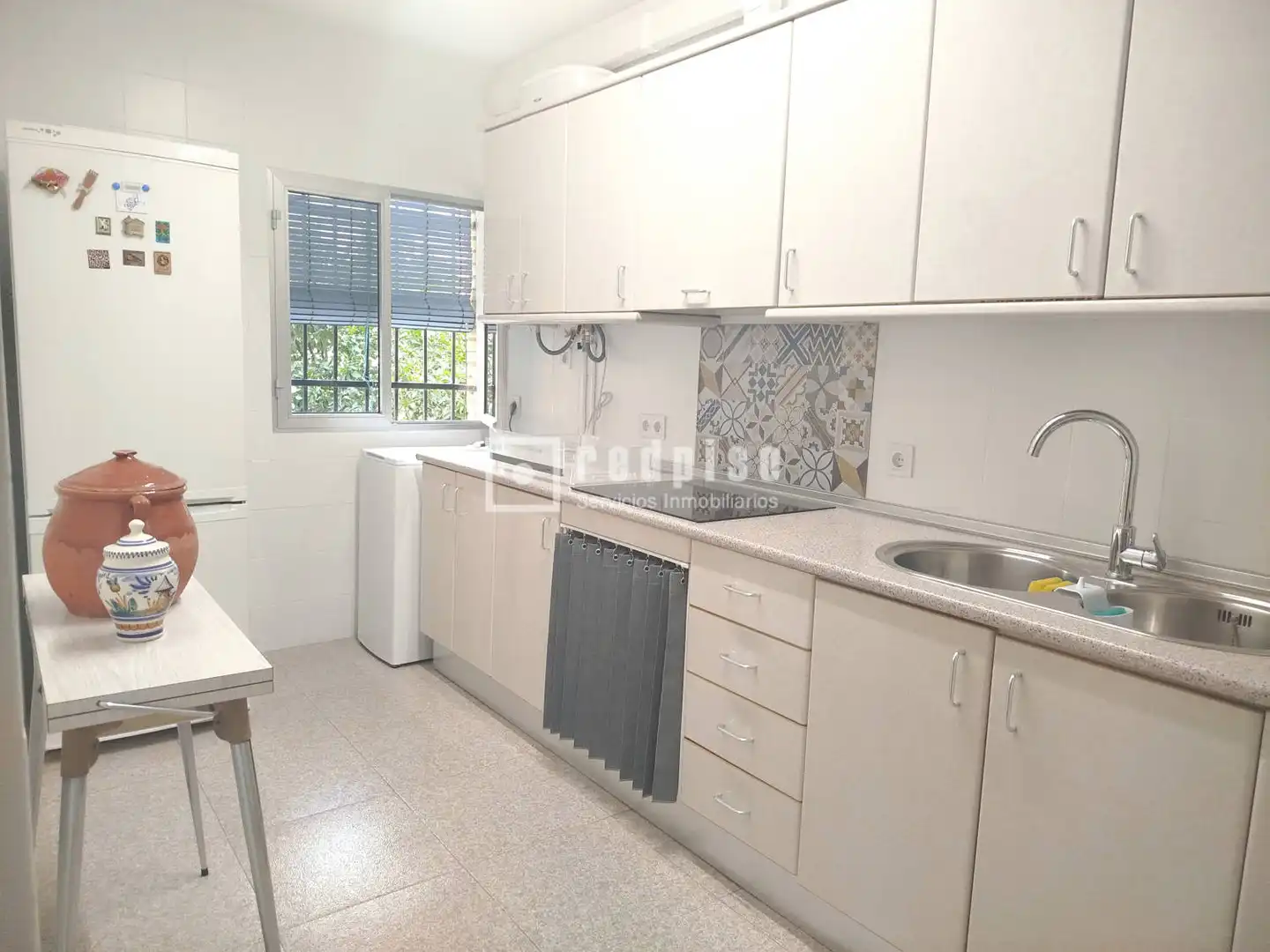 Flat for rent in del Doctor Jerónimo Pou, Triana Oeste
