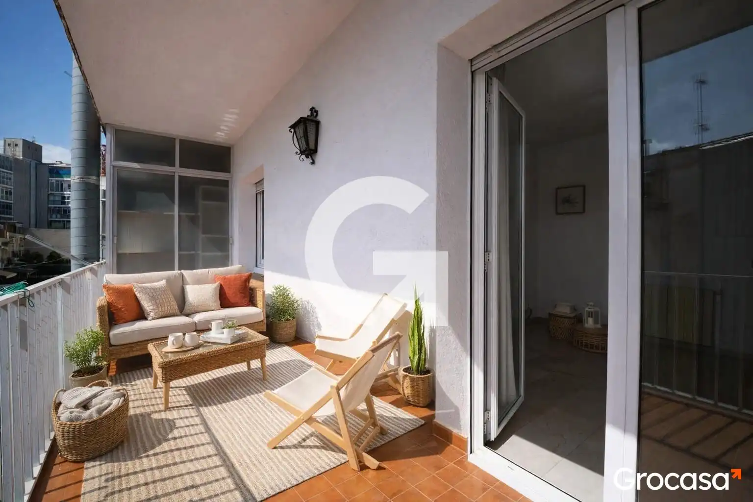 Balcony of Flat for sale in Mataró  with Heating, Terrace and Oven