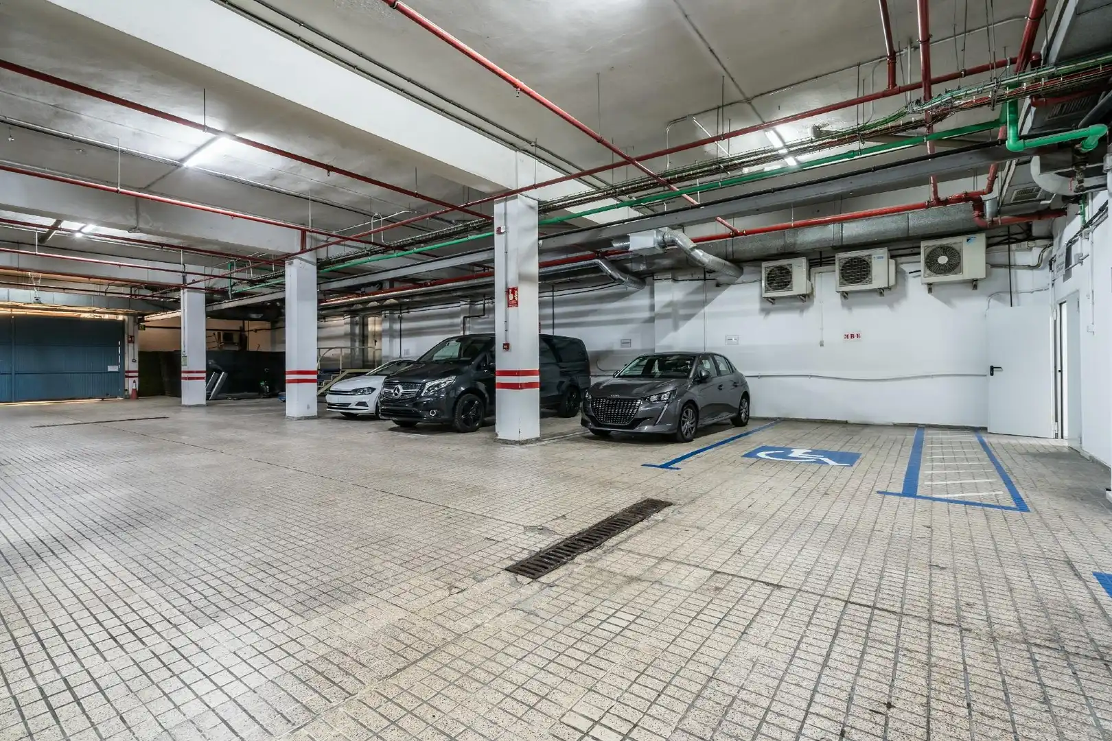 Parking de Local de alquiler en Adeje con Terraza