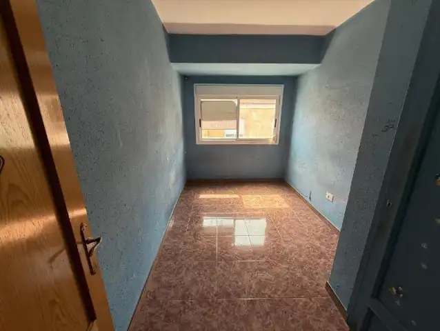 Piso en venta en Carrer de Santa Cecilia 6, imagen 2