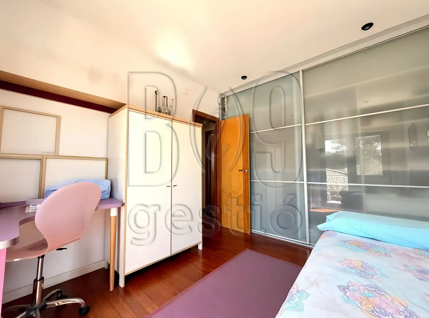 Dormitori de Casa o xalet en venda en Tarragona amb Aire condicionat, Calefacció i Jardí privat