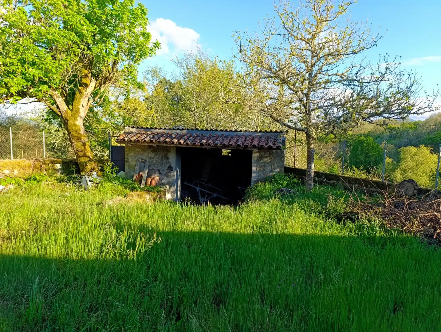 Casa rústica amb terrassa en venda a Pantón, imagen 16