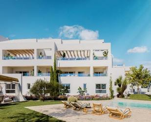 Exterior view of Apartment for sale in Marbella  with Air Conditioner, Private garden and Parquet flooring