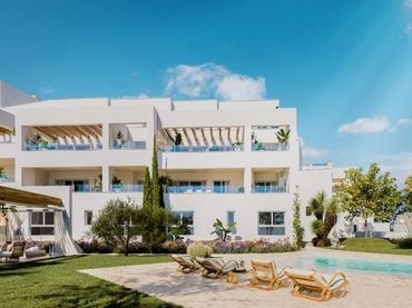 Apartament amb balcó en venda a Urbanizacion los Altos de los Monteros 1