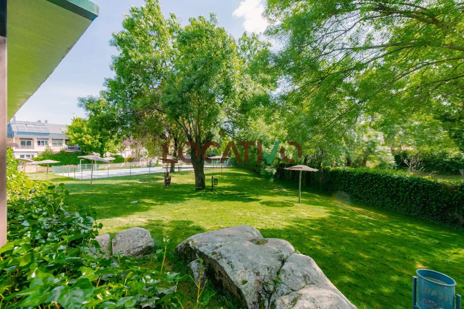 Jardín de Dúplex en venta en Alpedrete con Aire acondicionado, Calefacción y Terraza