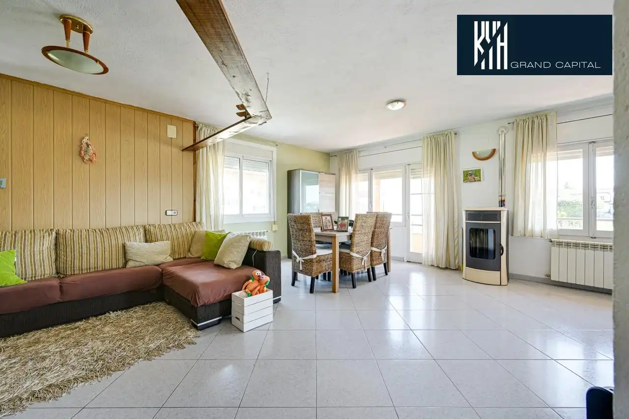 House with terrace for sale in Carretera Carretera Argimont, imagen 6