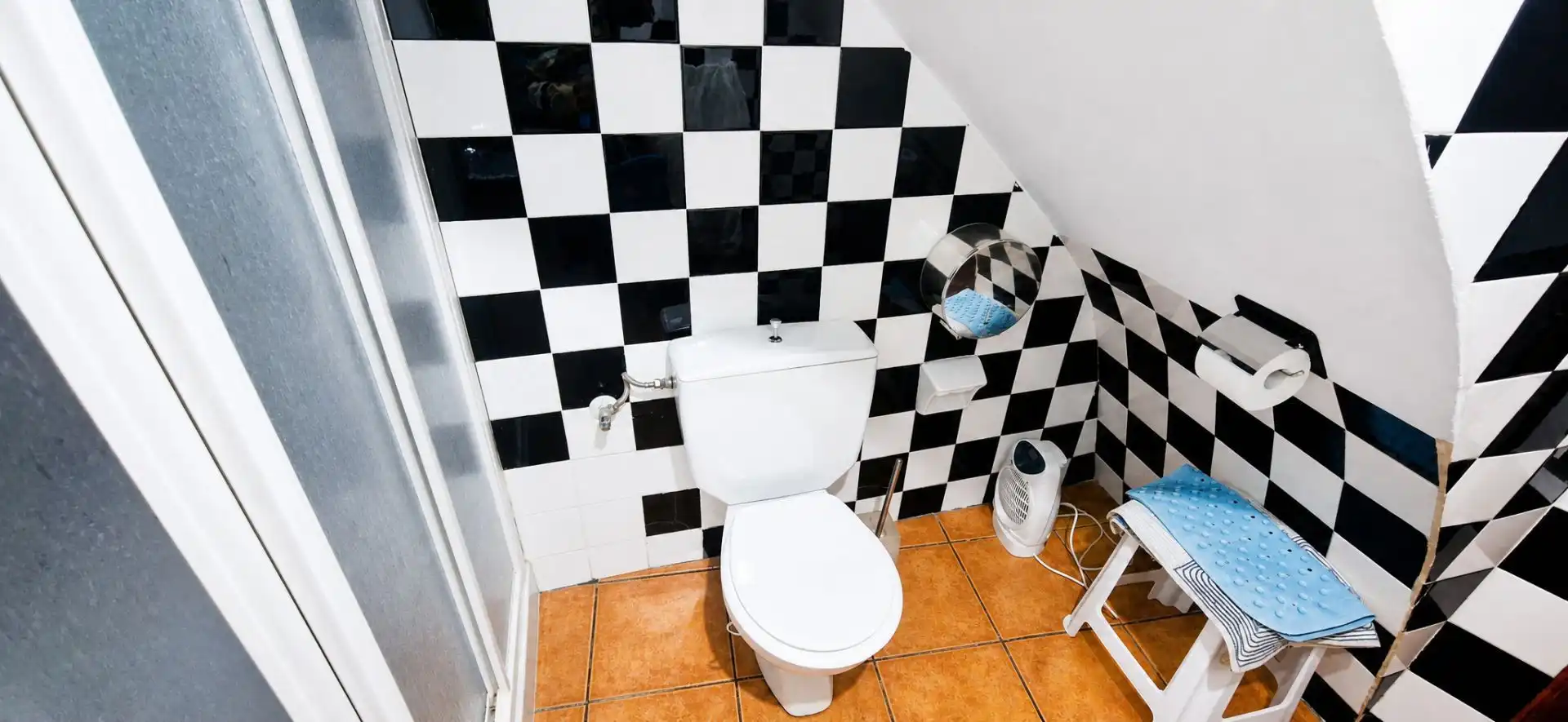 Bathroom of Houses for sale in Guijo de Santa Bárbara  with Terrace and Furnished