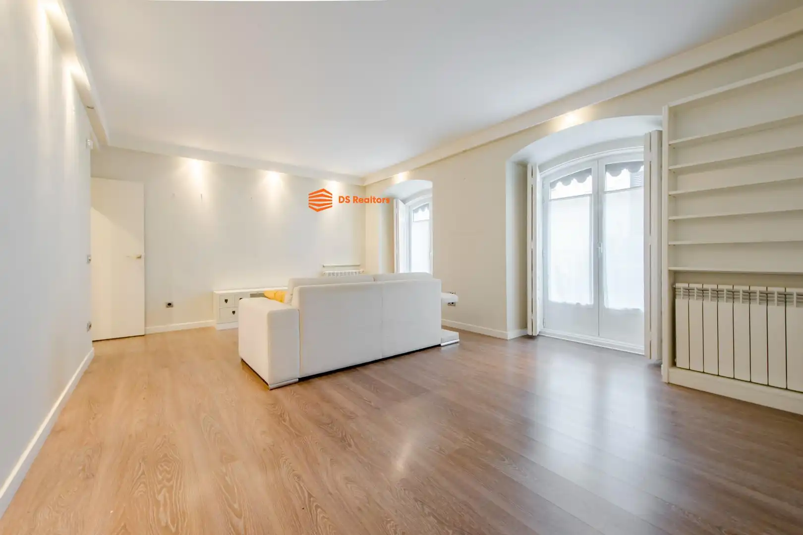Appartamento con terrazza in vendita a Calle del Arenal, imagen 4