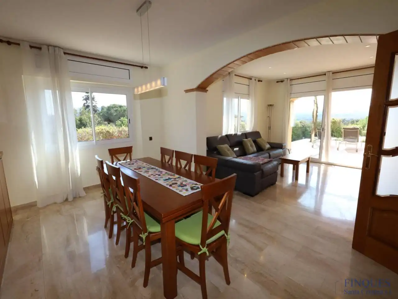 Comedor de Casa o chalet en venta en Santa Cristina d'Aro con Aire acondicionado, Calefacción y Jardín privado
