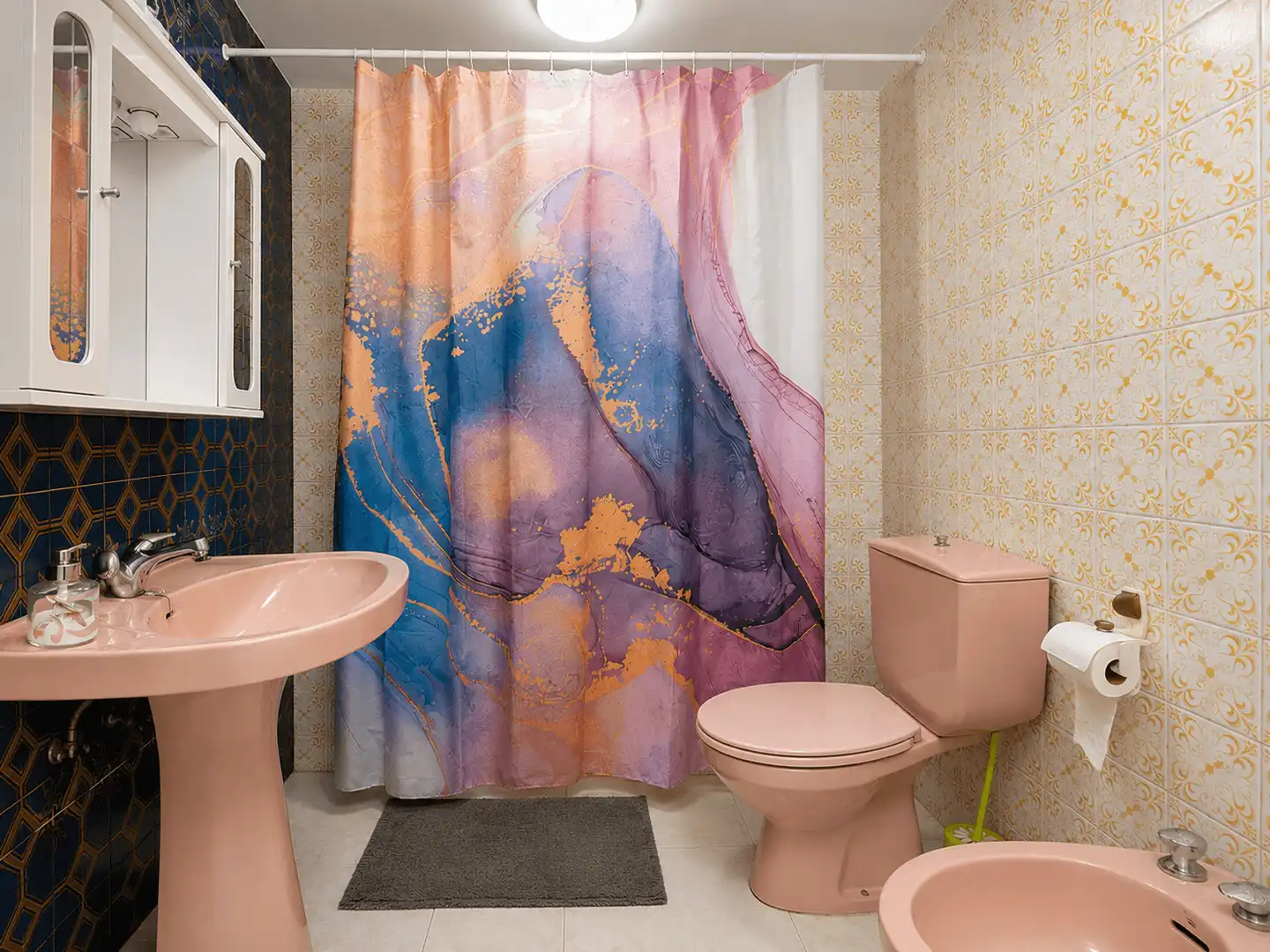 Bathroom of Flat for rent in Santander  with Heating, Terrace and Furnished
