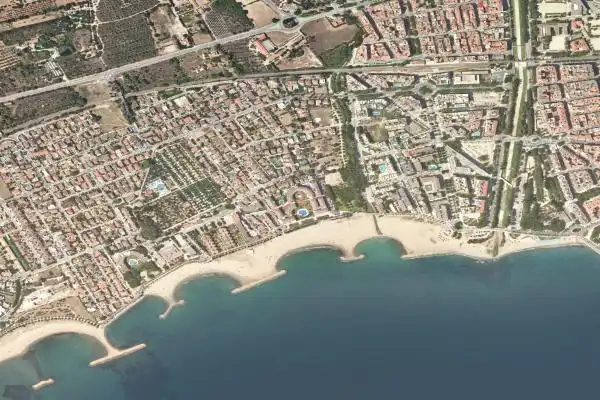 Commercial properties for sale in Ardiaca - La Llosa