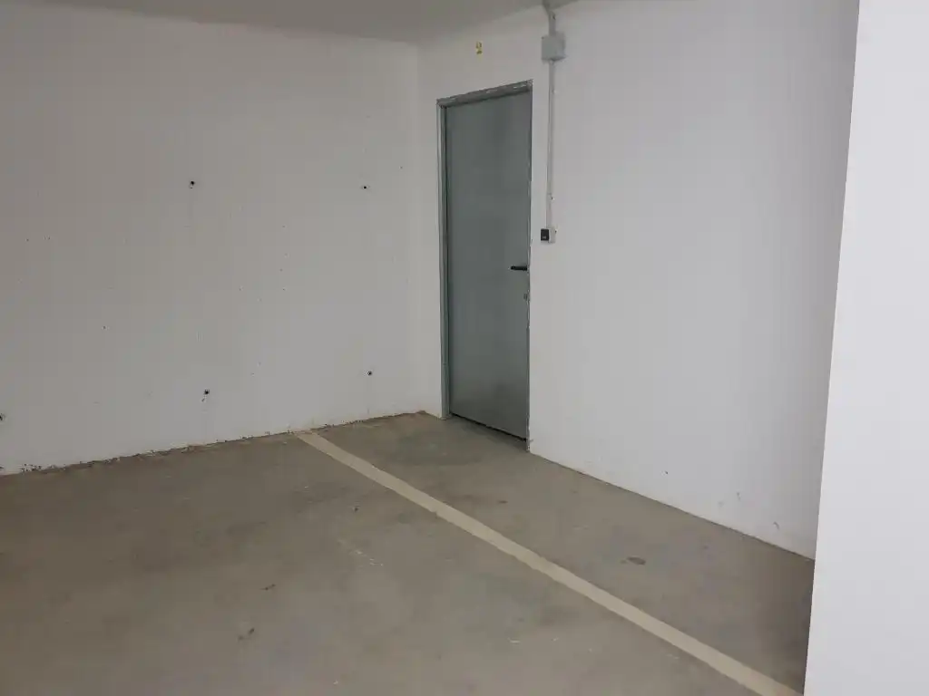 Aparcamiento en venta en c/ ronda de los pradillos, imagen 10