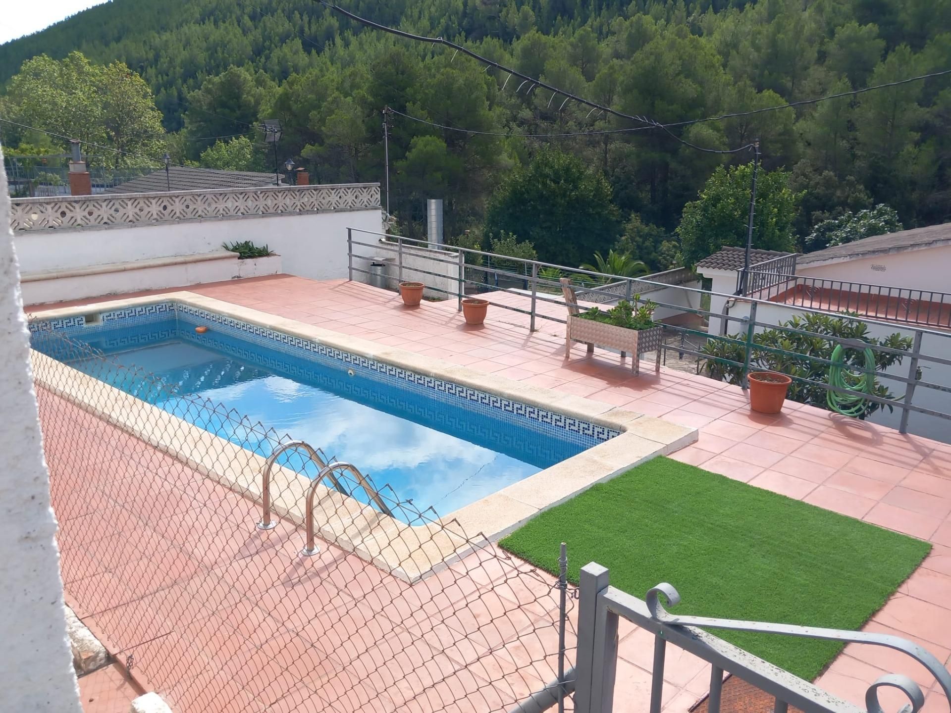 Piscina de Casa o xalet en venda en Torrelles de Foix amb Traster i Piscina