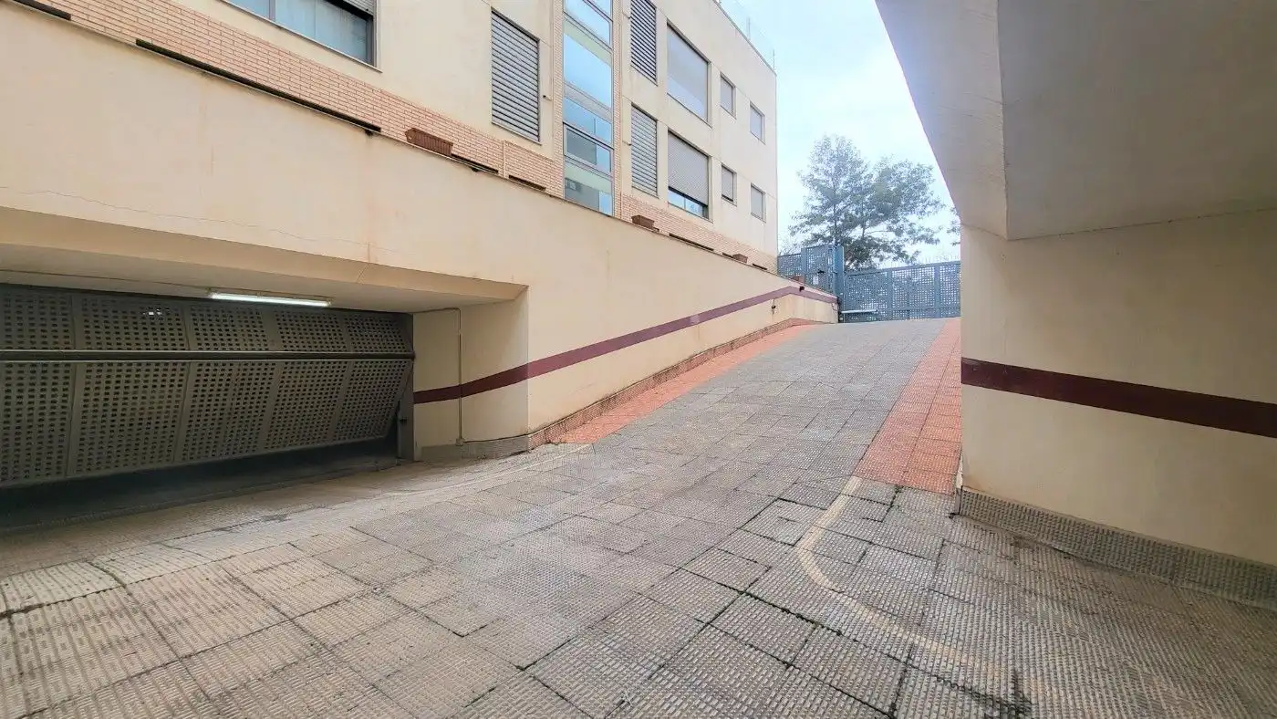 Garatge en venda a Calle Maestro José Ramón Sáez, Juan de Borbón