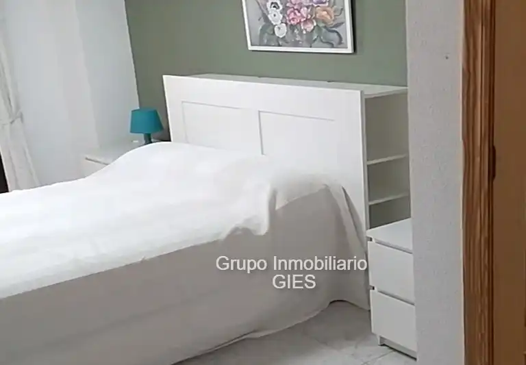 Habitación de Apartamento en venta en Cullera con Calefacción, Terraza y Amueblado