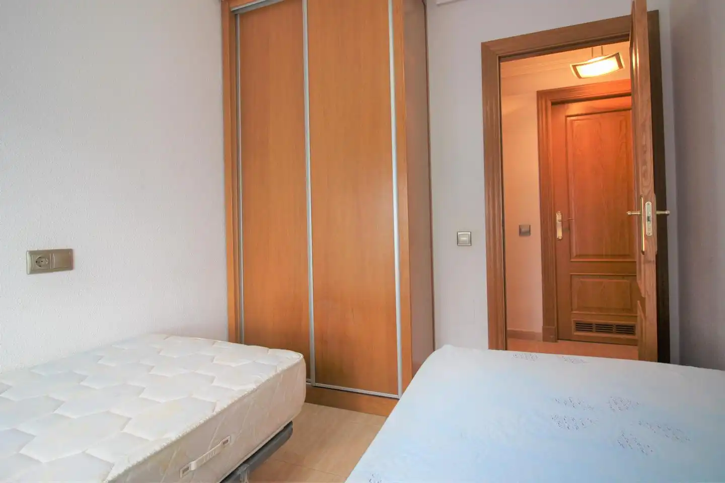 Flat for rent in Almería, Almería
